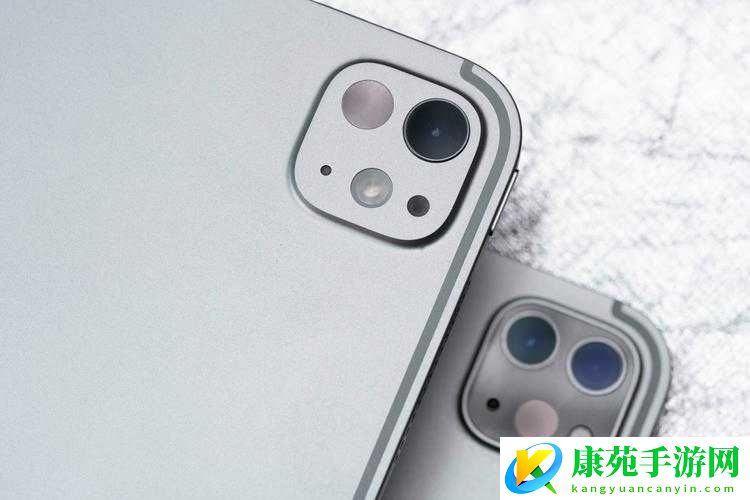 18-岁-MacBookPro-高清被爆停运了：背后原因引发广泛关注